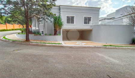 Casa à venda com 3 suítes no condomínio Belvedere Ii, Votorantim - SP