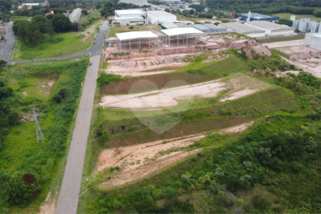 Terreno à venda em Leitão, Louveira, SP
