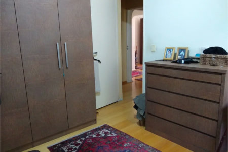 Apartamento à venda com 3 quartos, sendo 1 suíte, em Real Parque, São Paulo, SP
