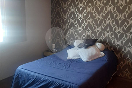 Casa à venda com 3 quartos, sendo 1 suíte,  no Centro, Mogi das Cruzes, SP