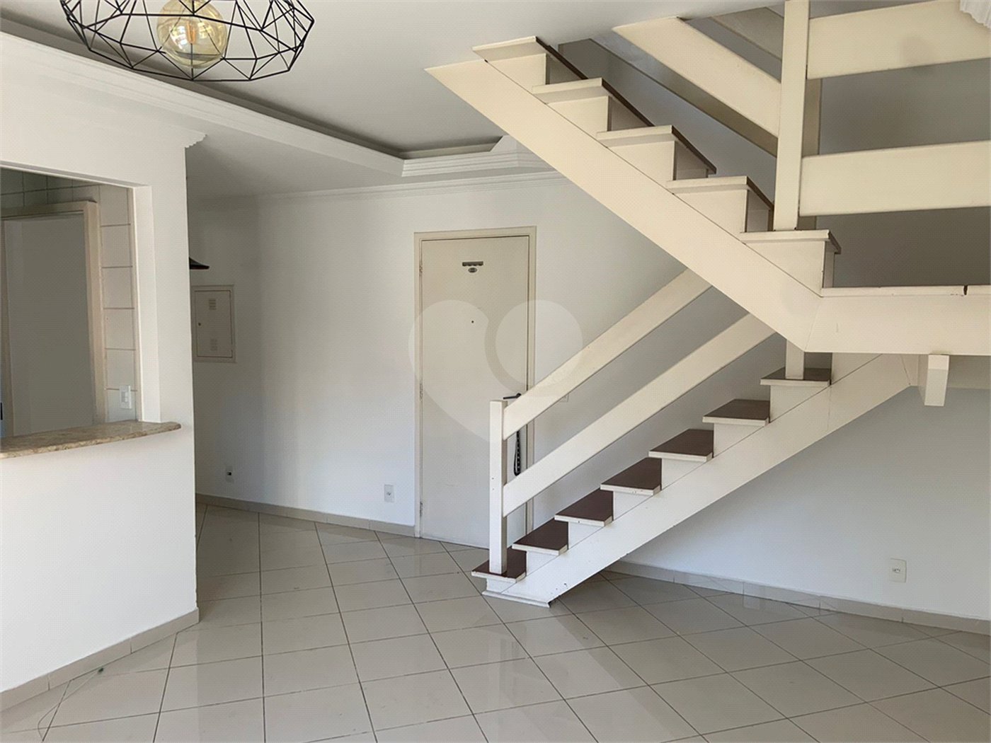 Apartamento à venda com 1 suíte em Jardim das Bandeiras, São Paulo, SP