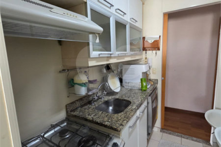 Cobertura à venda com 3 quartos, sendo 1 suíte, em Cidade São Francisco, São Paulo, SP