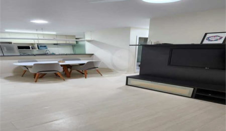 Apartamento à venda com 2 quartos, sendo 1 suíte,  em Parque Reboucas, São Paulo, SP