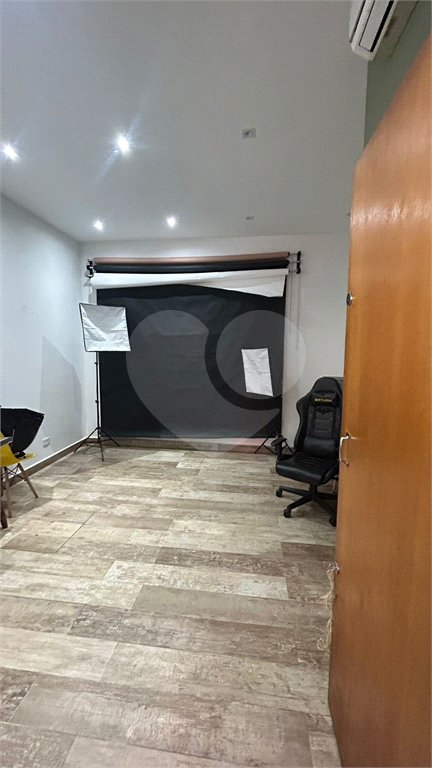 Sobrado à venda com 3 quartos, sendo 1 suíte, em Vila Mazzei, São Paulo, SP
