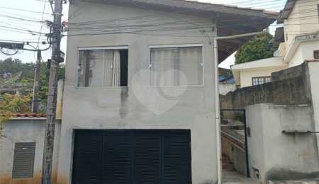 Casa à venda com 2 quartos em Capoavinha, Mairiporã, SP