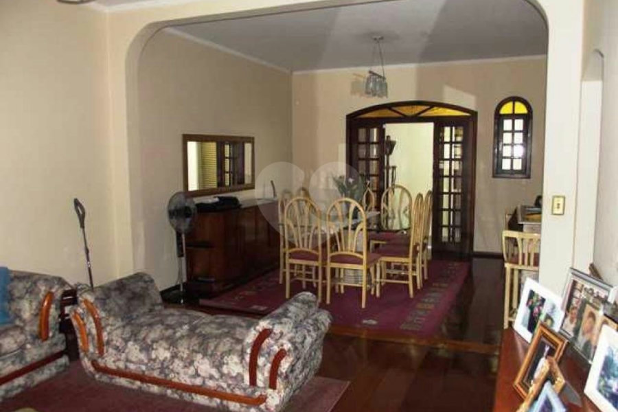 Sobrado à venda com 4 quartos, sendo 2 suítes, em Limão, São Paulo, SP