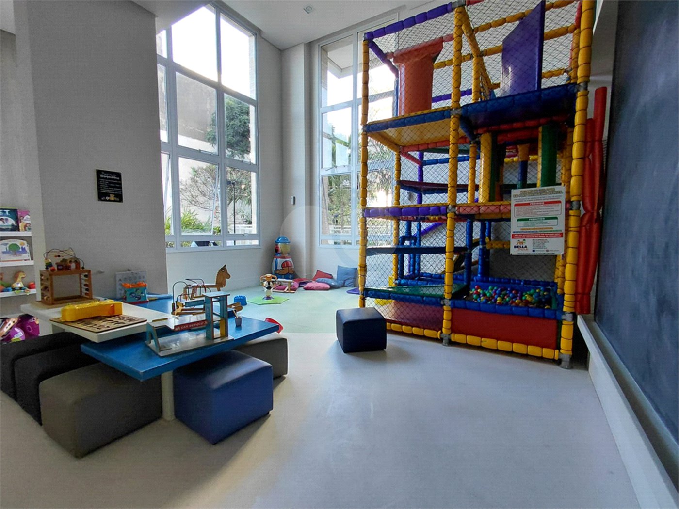 Apartamento à venda com 2 suítes em Água Branca, São Paulo, SP