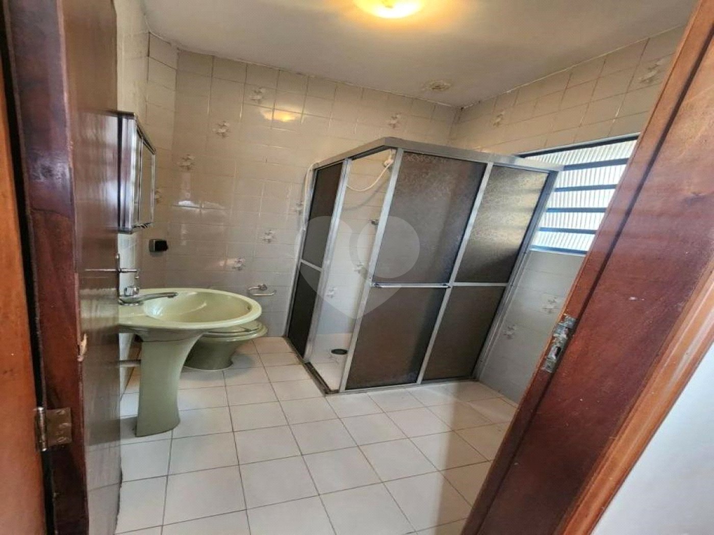 Casa espaçosa, ótima para se viver com qualidade