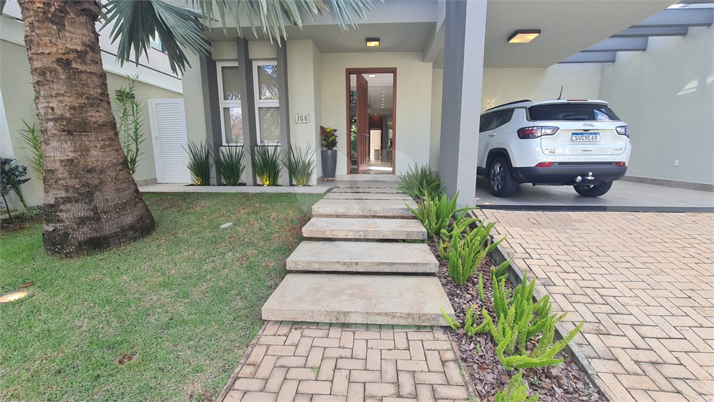 Casa à venda com 4 suítes no condomínio Spazio Verde 1, Itapetininga - SP