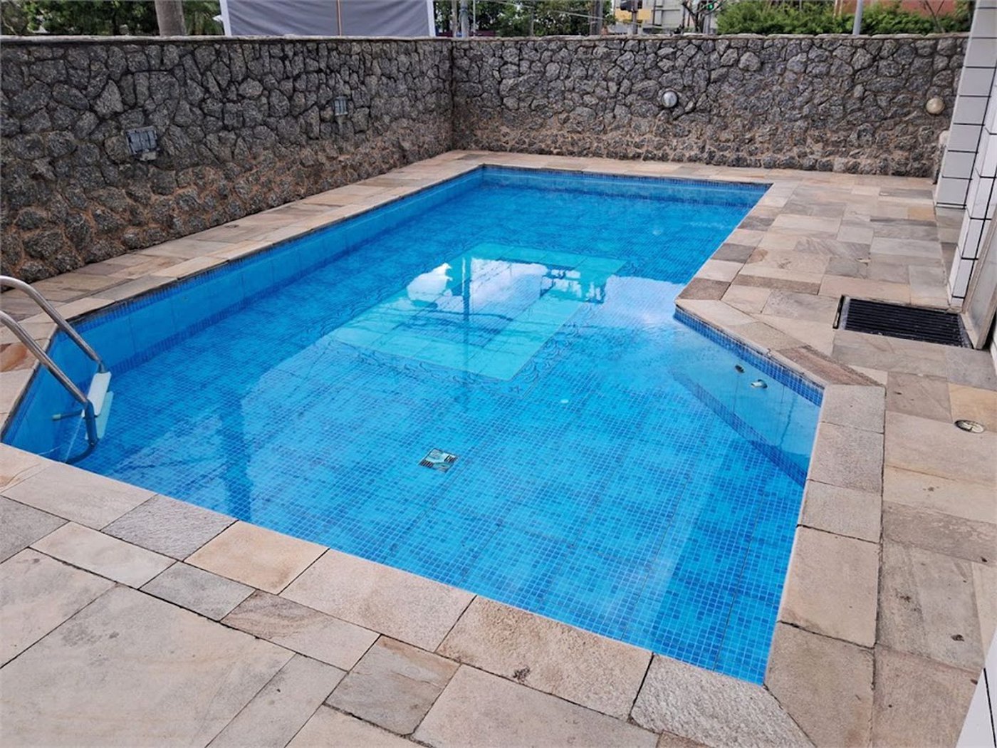 Apartamento Residencial à venda, Enseada, Guarujá - AP0900.
