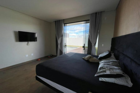 Casa à venda com 4 suítes no condomínio Fazenda Jequitibá, Sorocaba - SP