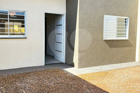 Casa à venda com 2 quartos em Ipê, Três Lagoas, MS