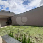 Casa Térrea à venda com 3 suítes em Jardim do Lago, Atibaia, SP