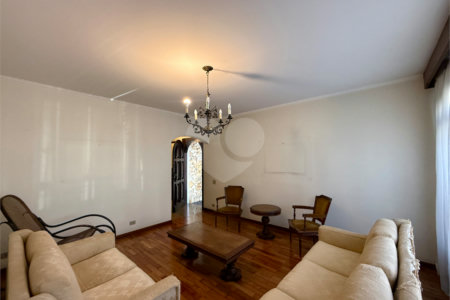 Casa à venda com 3 quartos, sendo 1 suíte,  em Vila Cruzeiro, São Paulo, SP