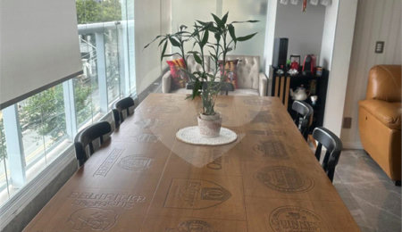 Apartamento à venda com 3 suítes em Tatuapé, São Paulo, SP