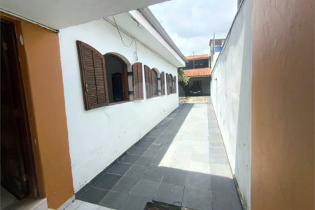 Casa à venda com 5 quartos, sendo 2 suítes, em Jardim Umarizal, São Paulo, SP