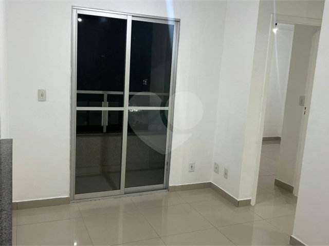 Apartamento à venda com 2 quartos em Parque Novo Mundo, São Paulo, SP