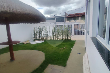 Casa à venda com 2 quartos, sendo 1 suíte, no condomínio Residencial Villaggio Gênova, Indaiatuba - SP