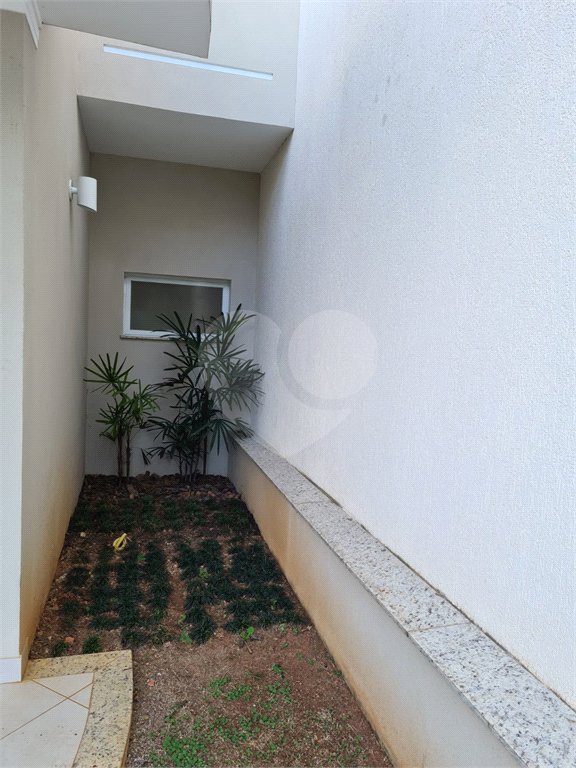 Casa à venda com 3 suítes no condomínio Reserva da Mata, Vinhedo - SP
