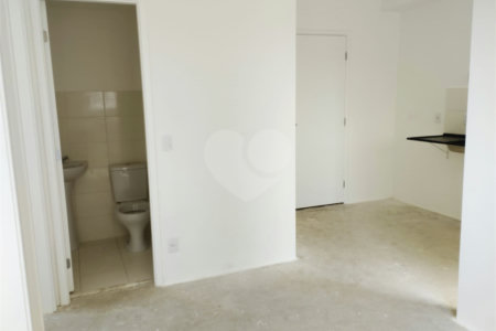 Apartamento à venda com 2 quartos em Parque Vitória, São Paulo, SP