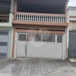 Casa à venda com 4 quartos, sendo 1 suíte, em Parque Fernanda, São Paulo, SP