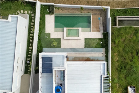 Casa à venda com 4 suítes no condomínio Villa dos Pinheiros, Indaiatuba - SP