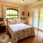 Chácara à venda com 4 quartos, sendo 1 suíte, em Pinheirinho, Vinhedo, SP