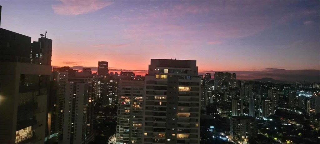 Apartamento à venda com 1 suíte em Cidade Monções, São Paulo, SP