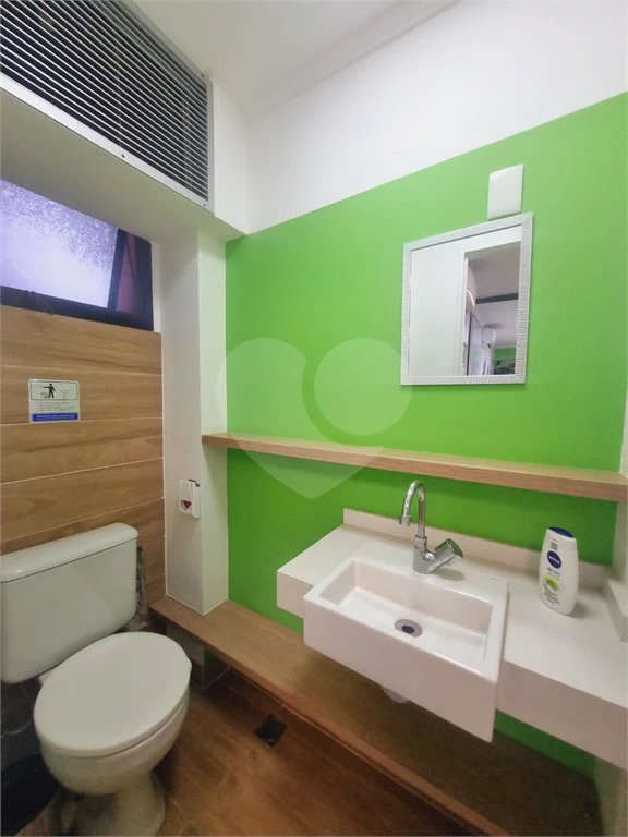 Sala comercial mobiliada para locação na Vila Olímpia