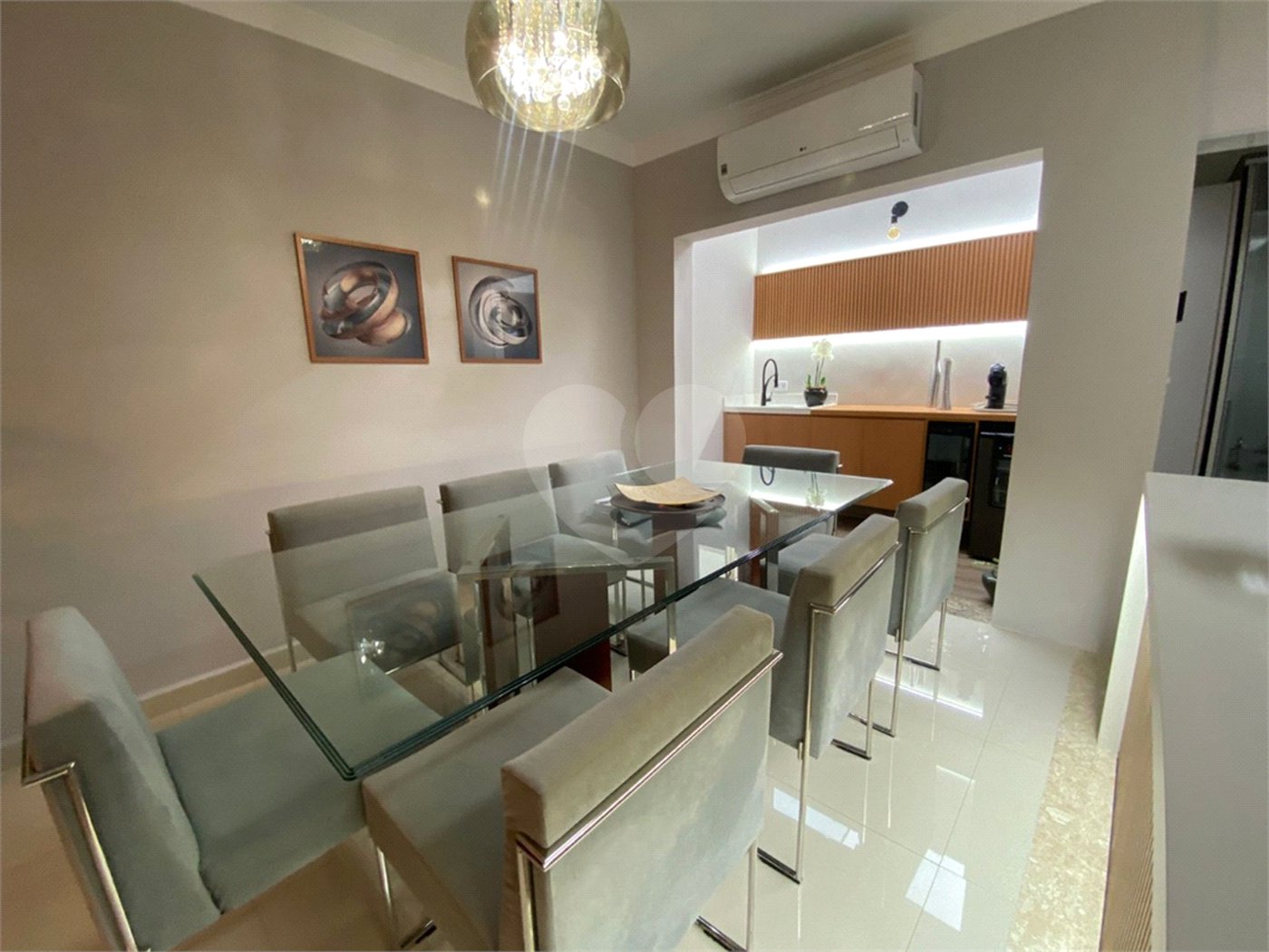 Casa à venda com 3 suítes no condomínio Belle Villle, São Paulo - SP