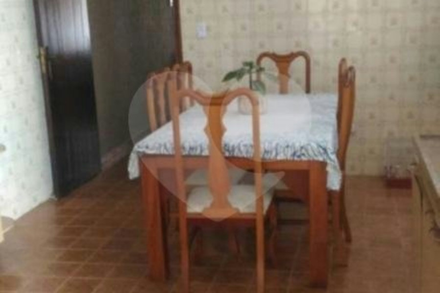 Sobrado à venda com 3 quartos, sendo 1 suíte, em Tremembé, São Paulo, SP