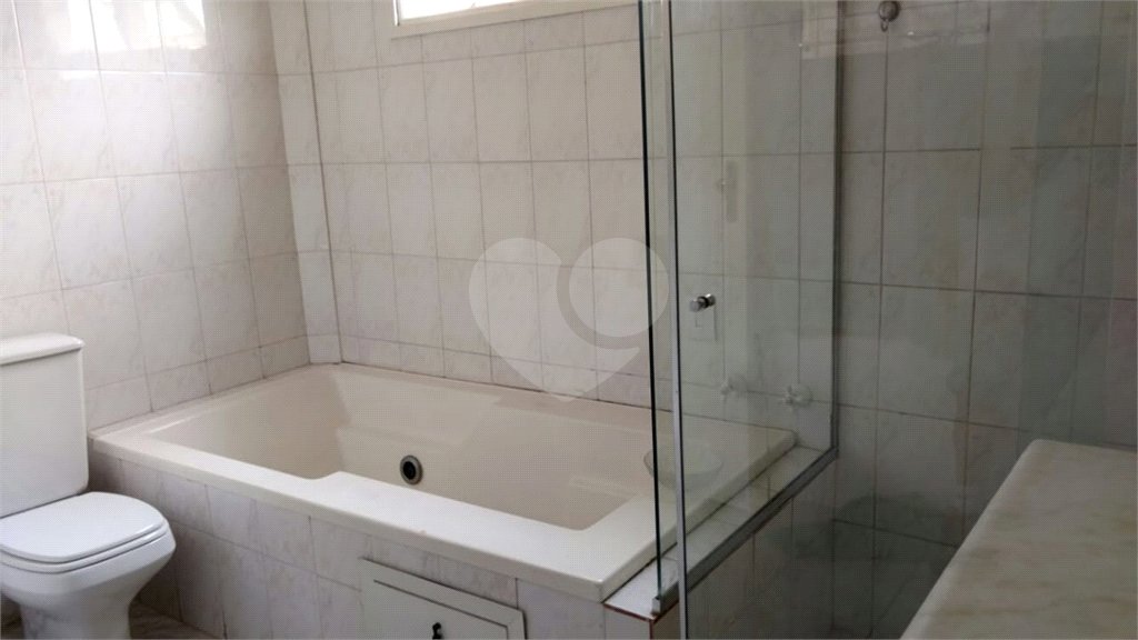Sobrado à venda com 3 quartos, sendo 1 suíte, em Brooklin Paulista, São Paulo, SP