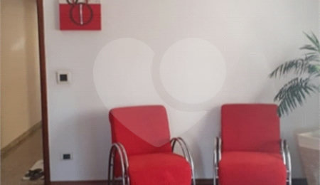 Sobrado à venda com 3 suítes em Jardim Vila Galvão, Guarulhos, SP