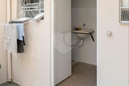 Casa Térrea à venda com 9 suítes em Campo Belo, São Paulo, SP