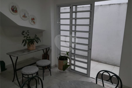 Sobrado à venda com 3 quartos, sendo 1 suíte,  em Jardim Promissão, São Paulo, SP