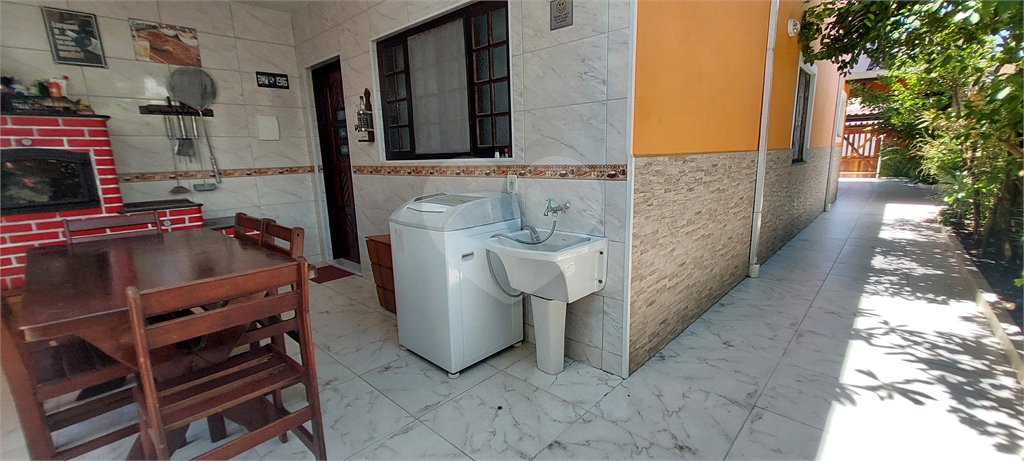 Casa à venda com 3 quartos, sendo 2 suítes,  em Indaiá, Bertioga, SP