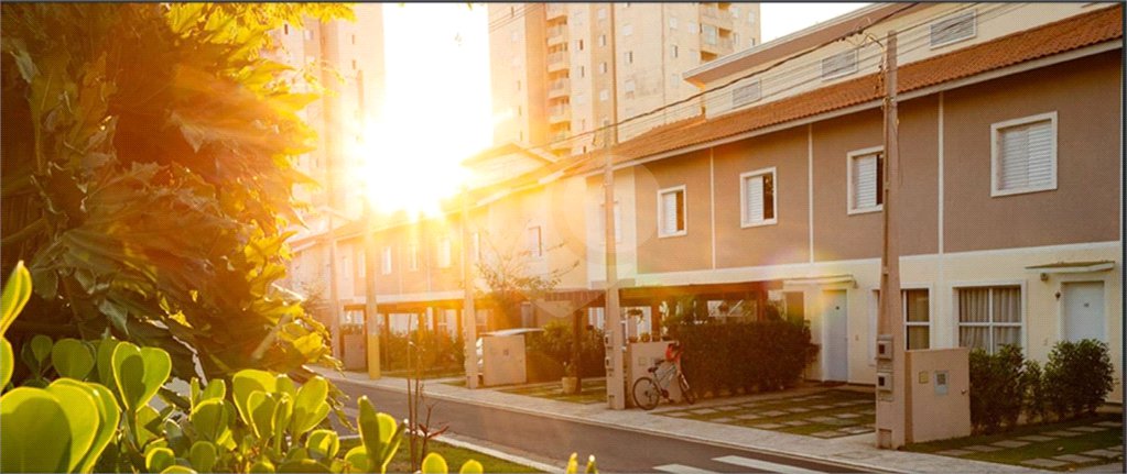 Casa no Condomínio Vila Verde Sabará.