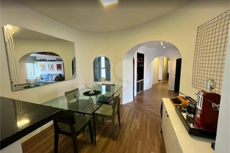 Apartamento à Venda na Vila Andrade – 102 m², 2 Dormitórios e Escritório