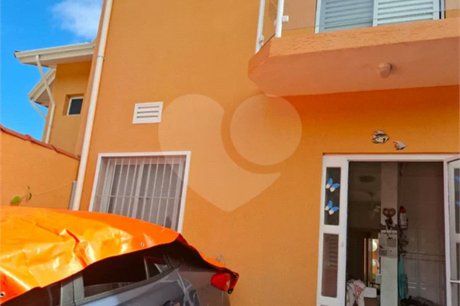 Apartamento à venda com 2 suítes no Centro, Bertioga, SP