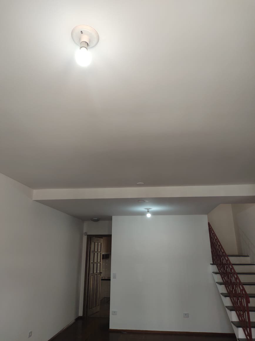 Sobrado à venda com 3 quartos, sendo 1 suíte, em Parque Ipê, São Paulo, SP