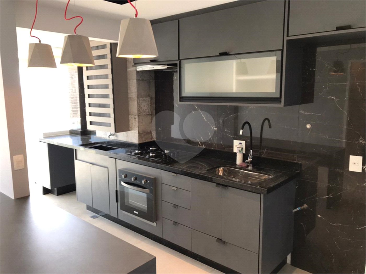 Vila Mascote 1 suite 1 vaga Maravilhoso padrão de acabamento Com Ar Condicionado
