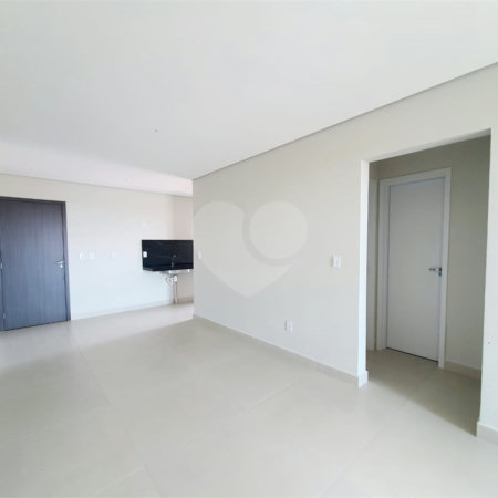 Apartamento à venda com 2 quartos, sendo 1 suíte, em Vila Progresso, Sorocaba, SP