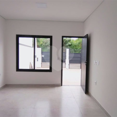 Casa de Vila à venda com 2 quartos em Jardim das Orquídeas, Sorocaba, SP