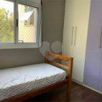 Casa à venda com 3 quartos, sendo 1 suíte, no condomínio Residencial Via Veneto, São Paulo - SP