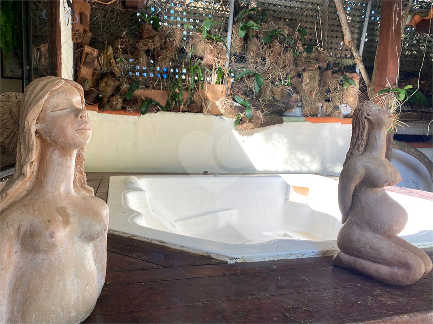 Casa à venda com 6 quartos, sendo 4 suítes, em Canto, Armação dos Búzios, RJ
