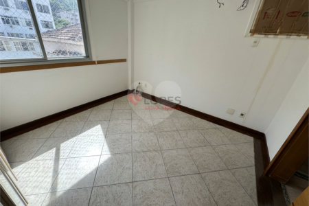 Apartamento à venda com 3 quartos, sendo 1 suíte, em Grajaú, Rio de Janeiro, RJ