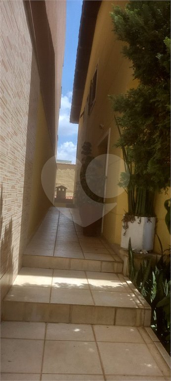 Casa à venda com 3 quartos, sendo 1 suíte,  em Vila Augusta, Guarulhos, SP
