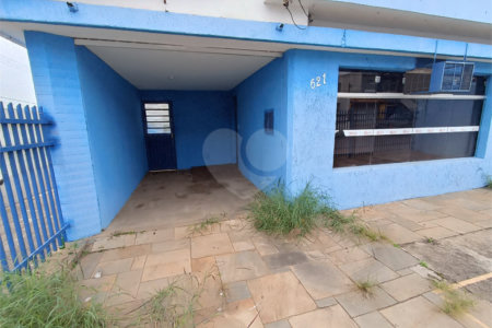 Casa à venda com 3 quartos no Centro, Itapetininga, SP