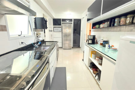 Apartamento à venda com 3 suítes em Santa Teresinha, São Paulo, SP