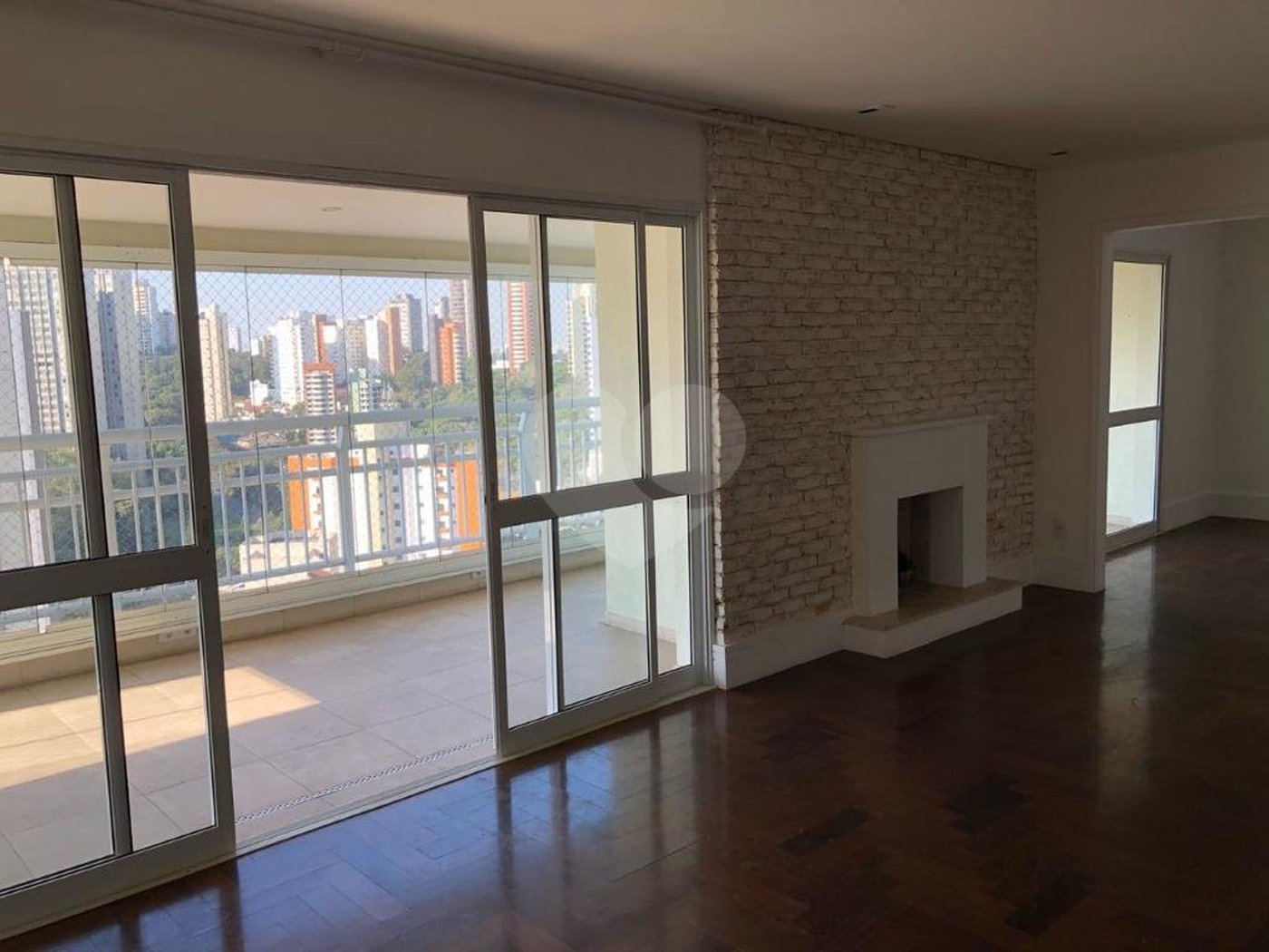 Apartamento à venda com 3 suítes em Vila Suzana, São Paulo, SP